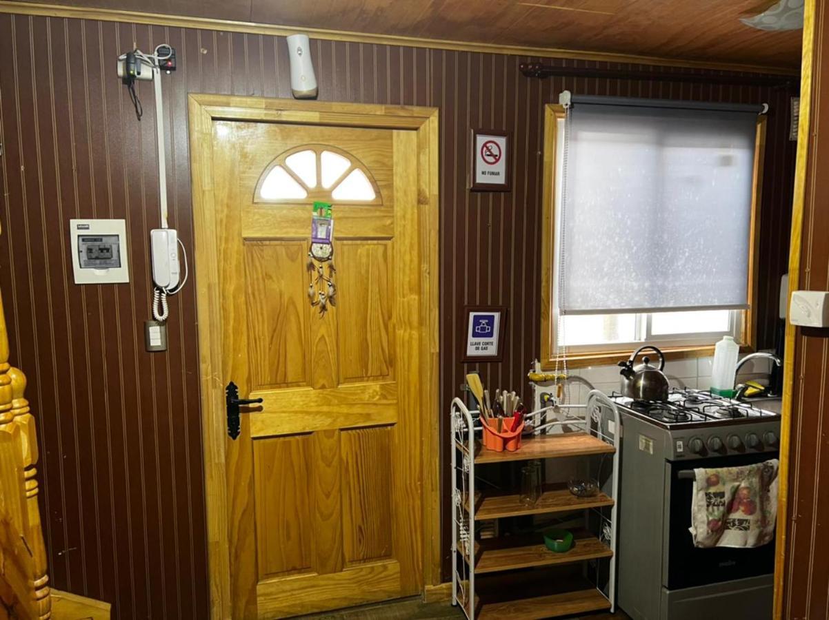 Casa Alojamiento 蓬塔阿雷纳斯 外观 照片